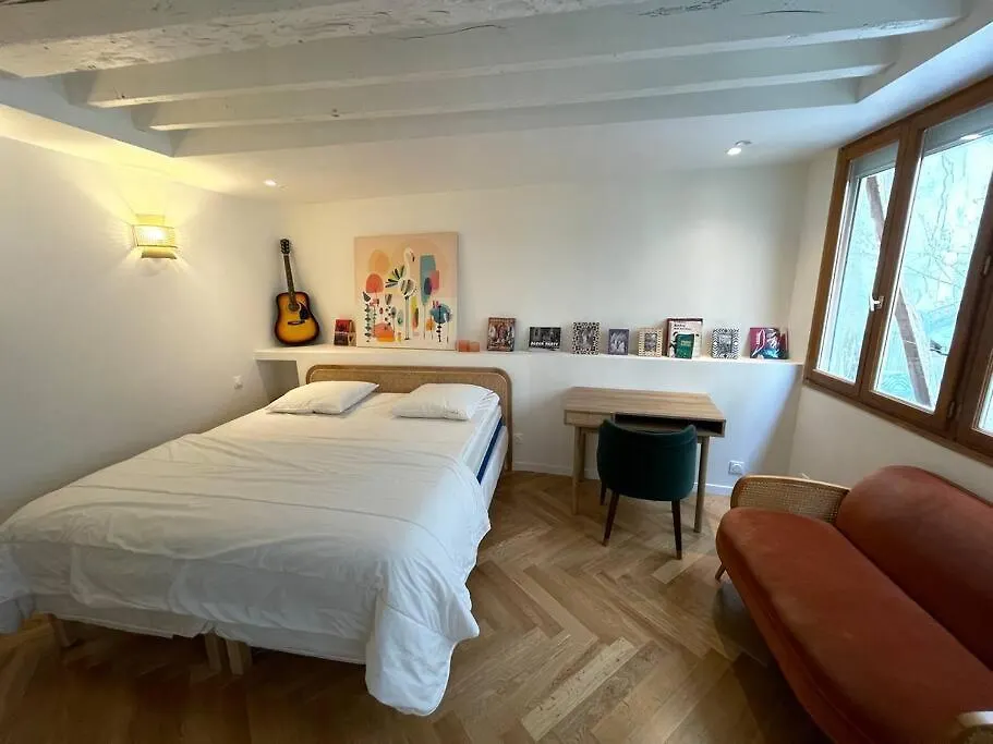 Cozystudioparis-Montmartre-Opera France